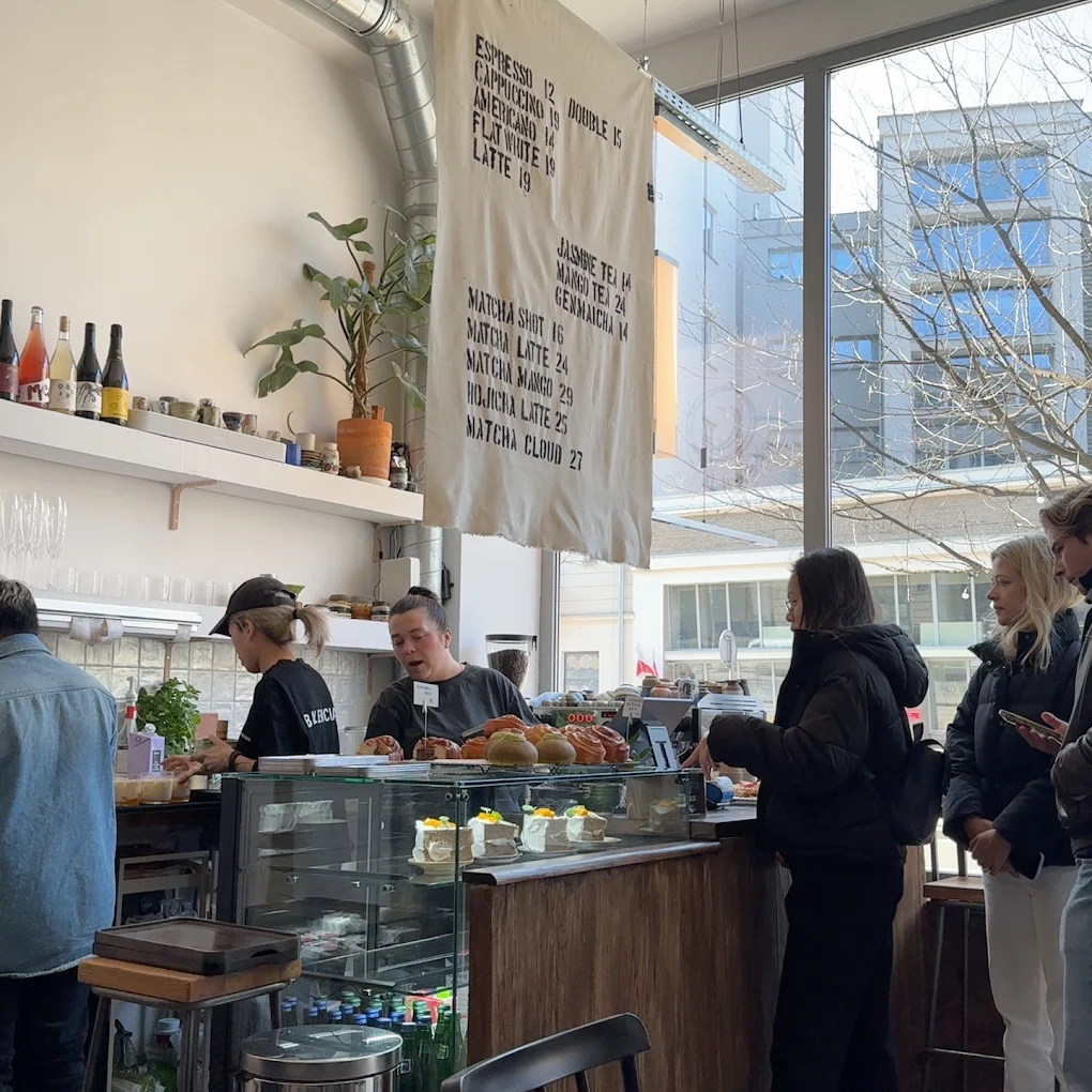 OKEH Bakery w Warszawie | Nowe miejsce na Matche, Kawe i Wypieki